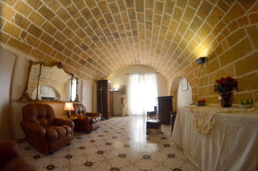 Hotel Palazzo Piccioli Gallipoli Exterior foto